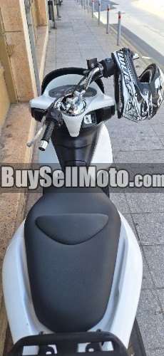 HONDA PCX 2011